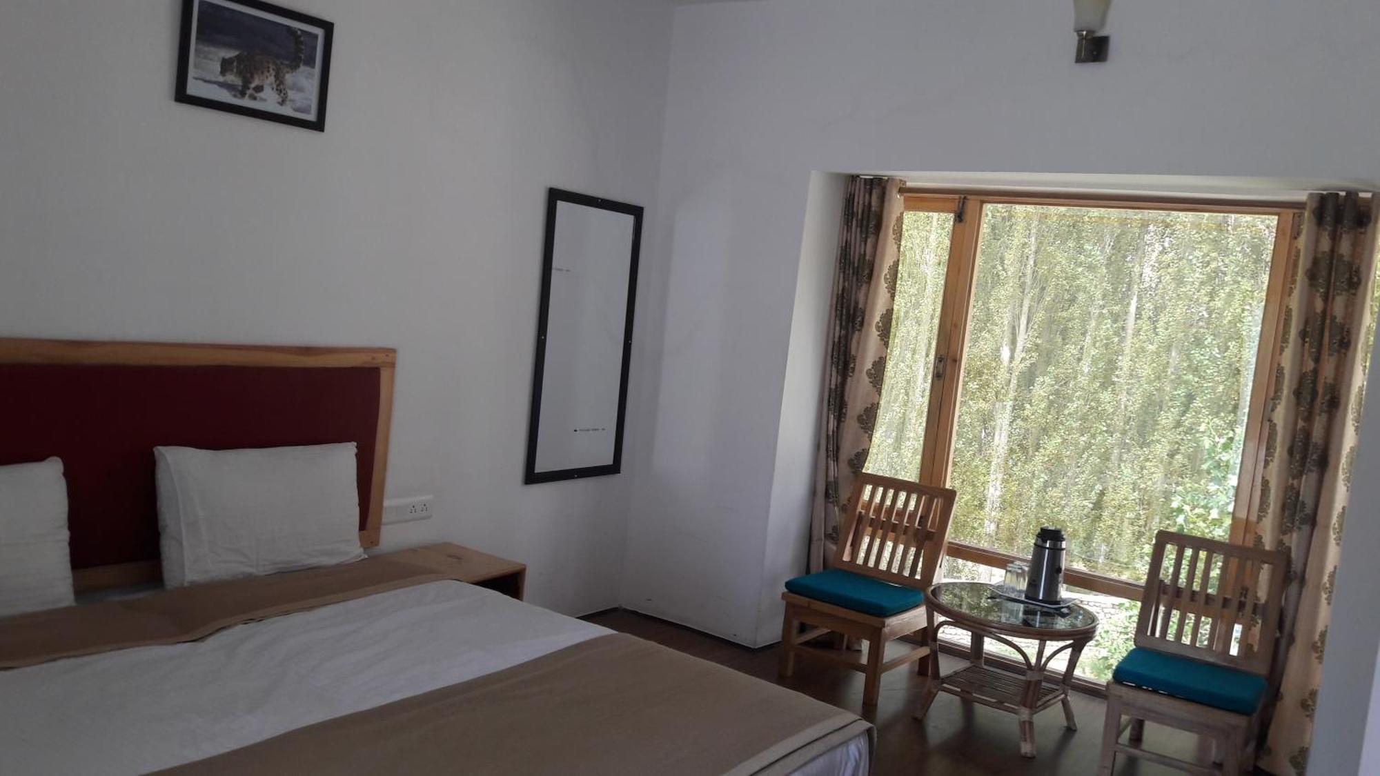 Hotel Lhalingkha Leh Dış mekan fotoğraf